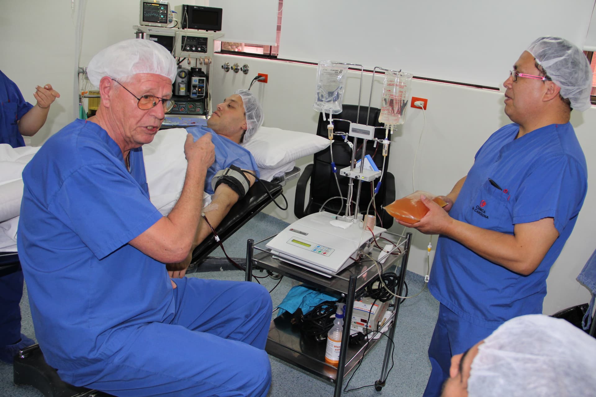 Apheresis session with the Hemofenix system, historical base of the NexusMed program
